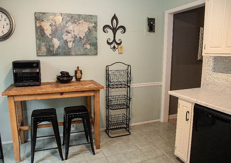 Furnished Finder property 417826_1 photo 6