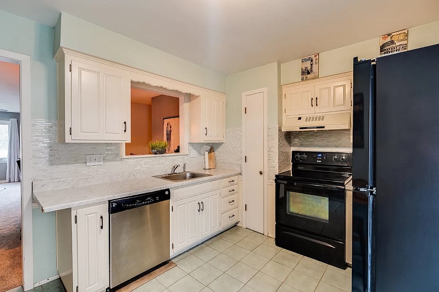 Furnished Finder property 417826_1 photo 12
