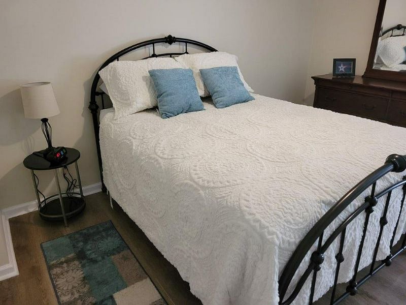 Furnished Finder property 417912_1 photo 13