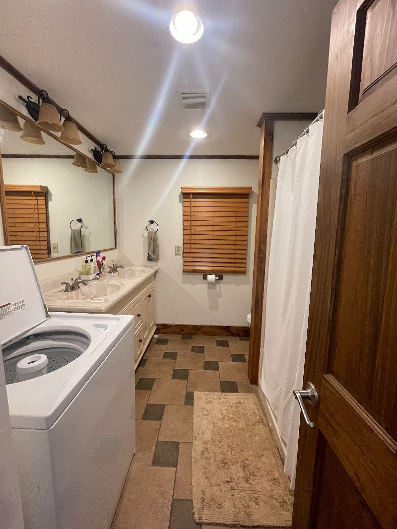 Furnished Finder property 417937_1 photo 7