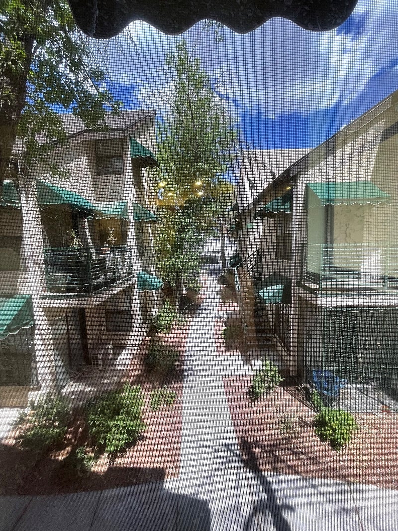 Furnished Finder property 417961_1 photo 8