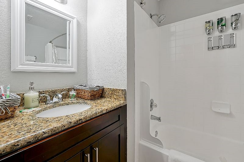 Furnished Finder property 417990_1 photo 13