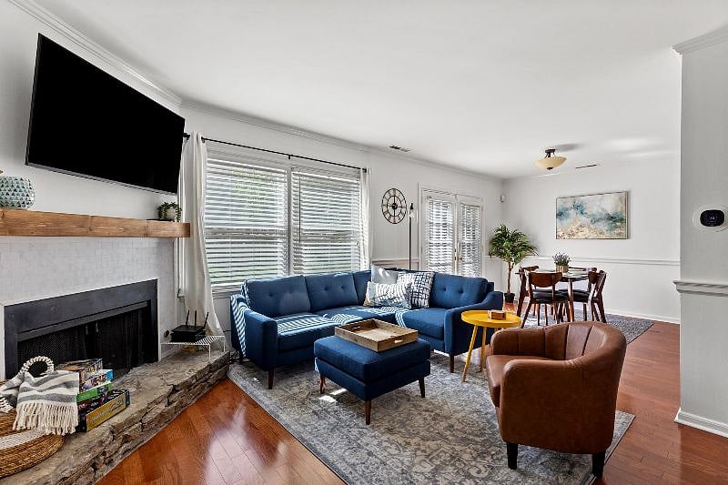 Furnished Finder property 418003_1 photo 1