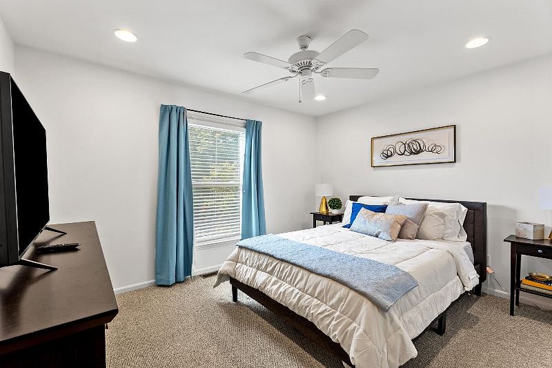Furnished Finder property 418003_1 photo 22