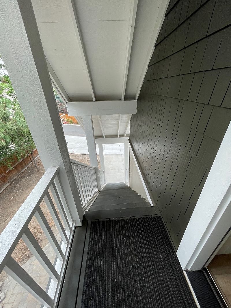 Furnished Finder property 418019_1 photo 10