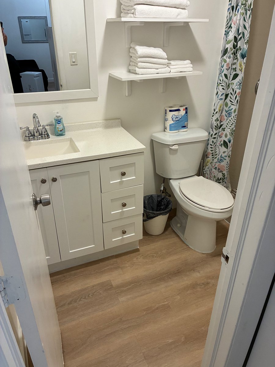 Furnished Finder property 418025_1 photo 5