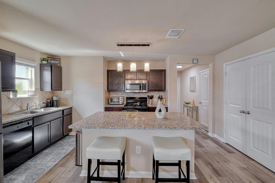 Furnished Finder property 418035_1 photo 10