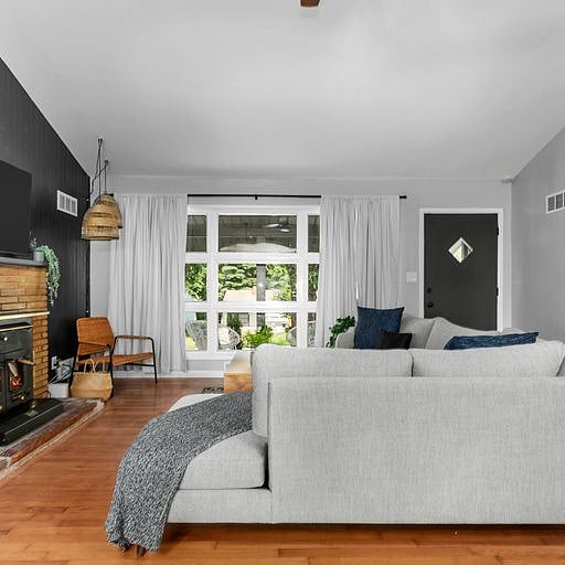 Furnished Finder property 418086_1 photo 3