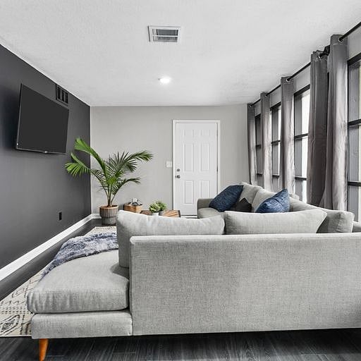 Furnished Finder property 418092_1 photo 3