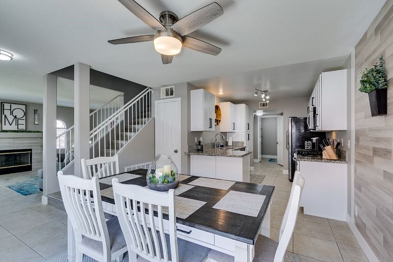 Furnished Finder property 418093_1 photo 17
