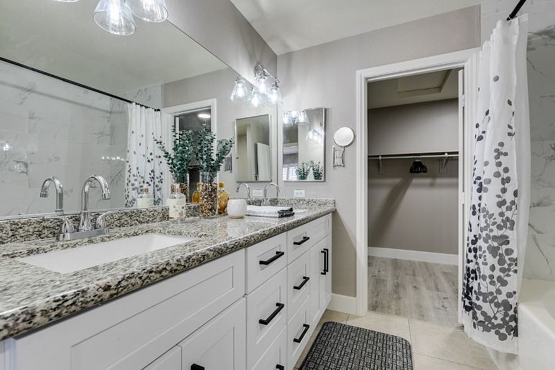 Furnished Finder property 418093_1 photo 27