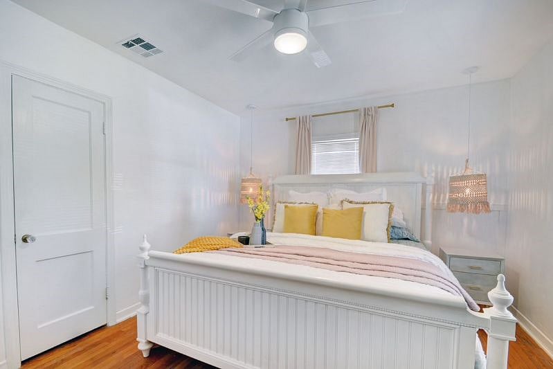 Furnished Finder property 418100_1 photo 18