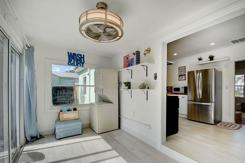 Furnished Finder property 418100_1 photo 24