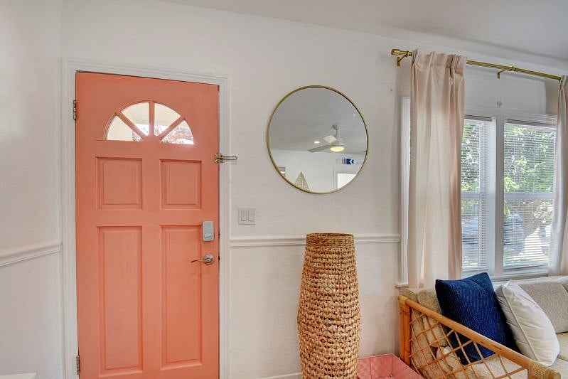 Furnished Finder property 418100_1 photo 33