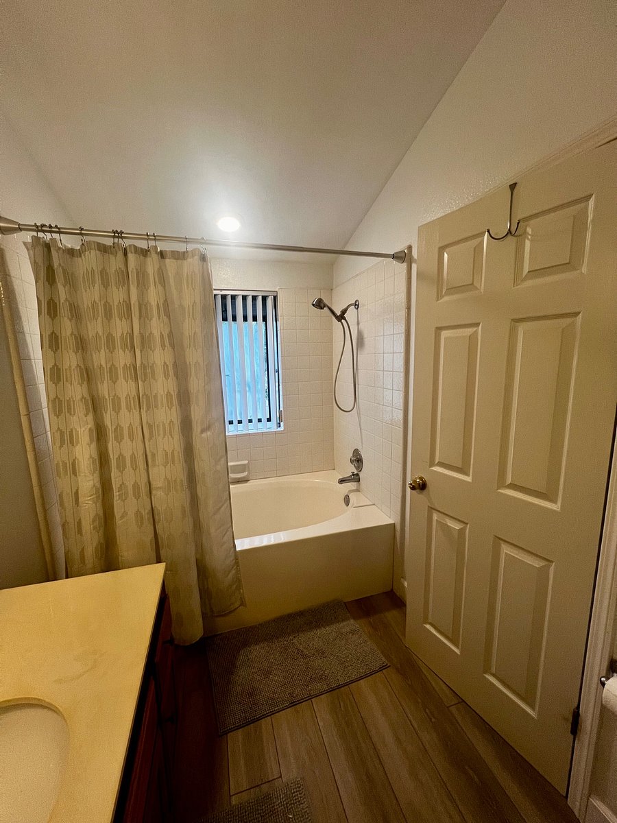 Furnished Finder property 418101_1 photo 6