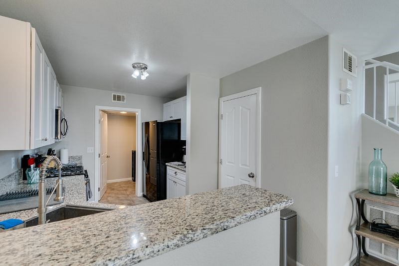 Furnished Finder property 418135_1 photo 19