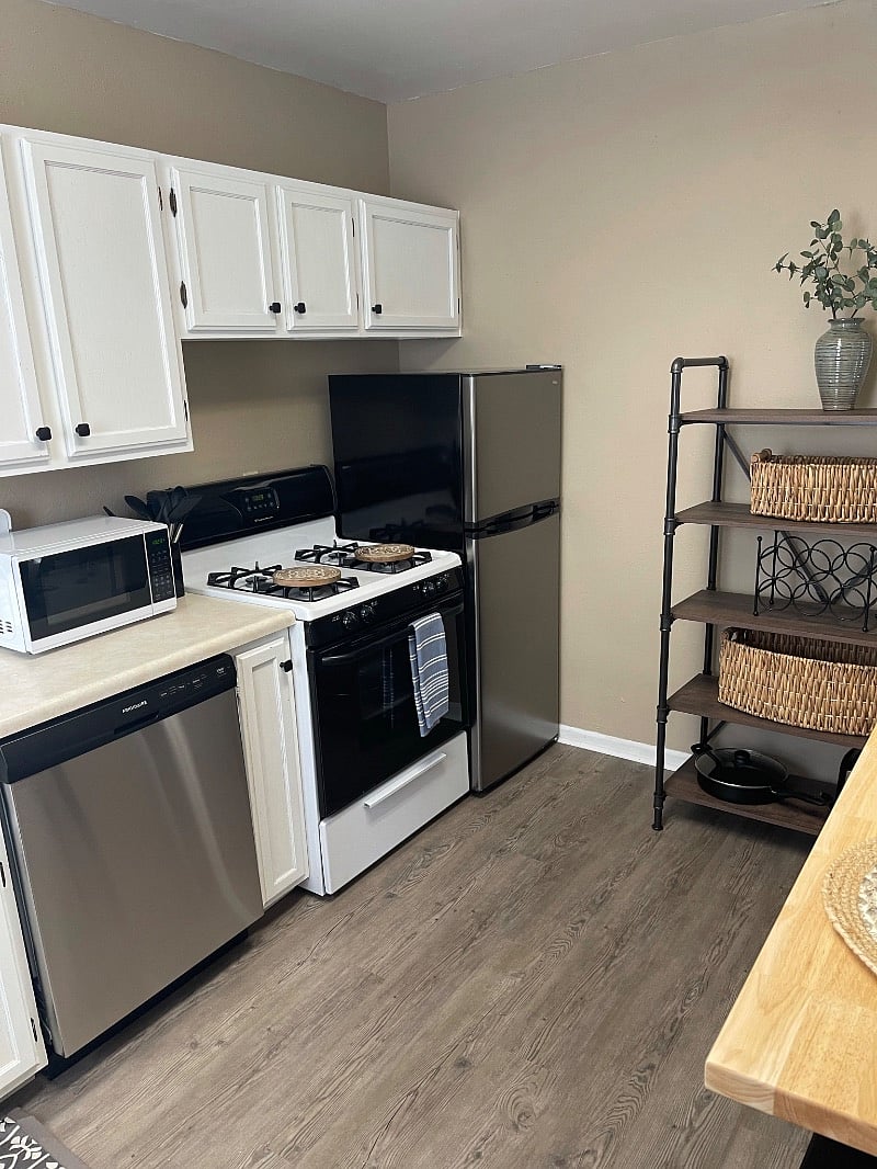 Furnished Finder property 418177_1 photo 5