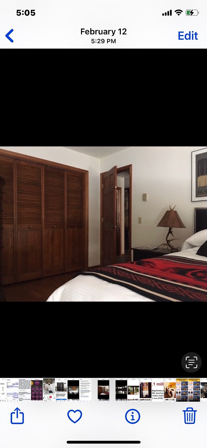 One of two guest bedrooms
(Queen Bed)