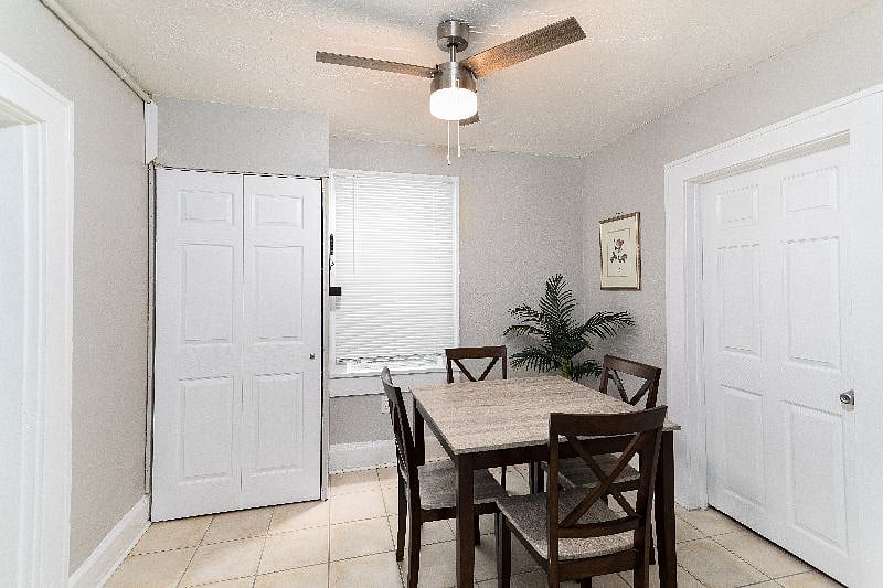 Furnished Finder property 418275_1 photo 3