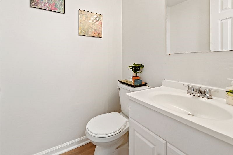 Furnished Finder property 418307_1 photo 9