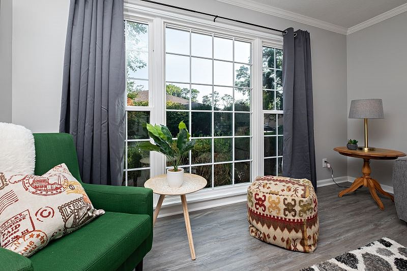 Sitting area with view 