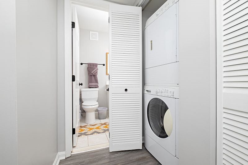 In Unit Washer and Dryer 