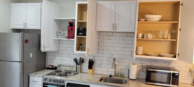 Furnished Finder property 418441_1 photo 22