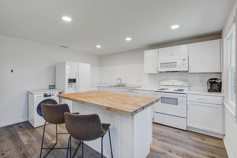 Furnished Finder property 418450_1 photo 9