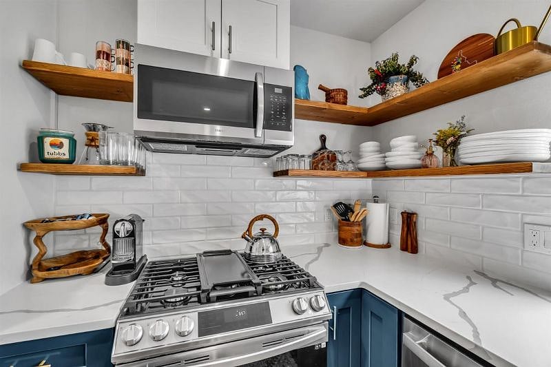 Furnished Finder property 418481_1 photo 12