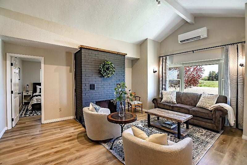 Furnished Finder property 418490_1 photo 5
