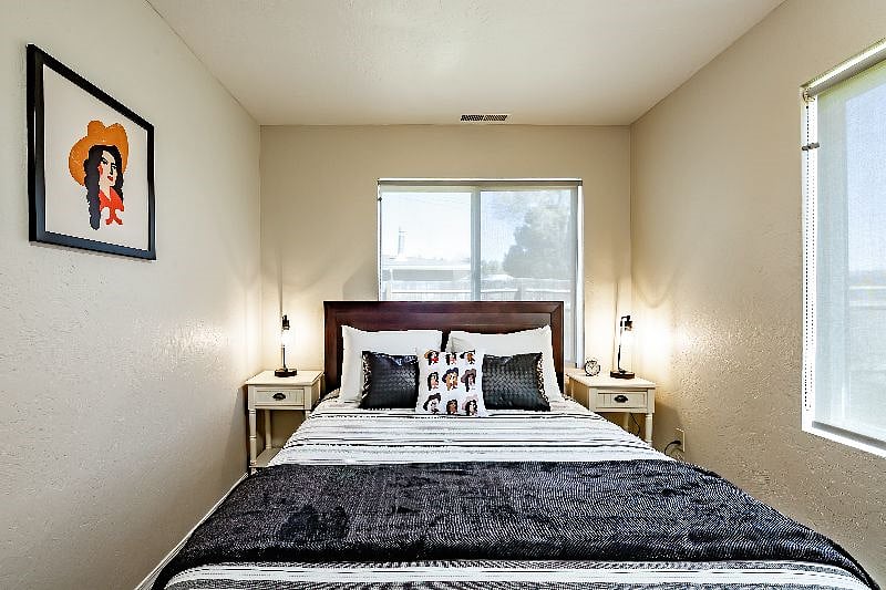 Furnished Finder property 418490_1 photo 11