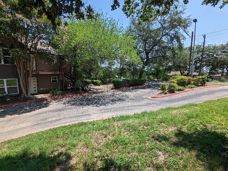 Furnished Finder property 418580_1 photo 39