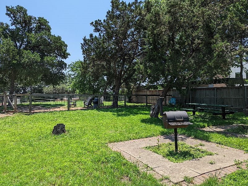 Furnished Finder property 418580_1 photo 38