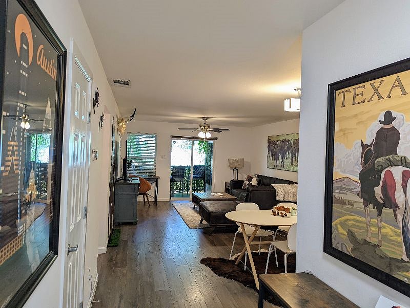 Entry way