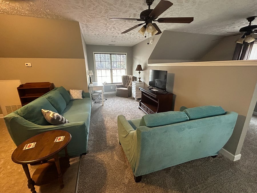 Furnished Finder property 418587_1 photo 24