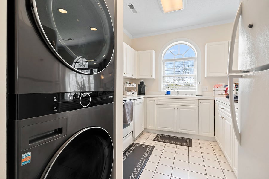 Furnished Finder property 418593_1 photo 8
