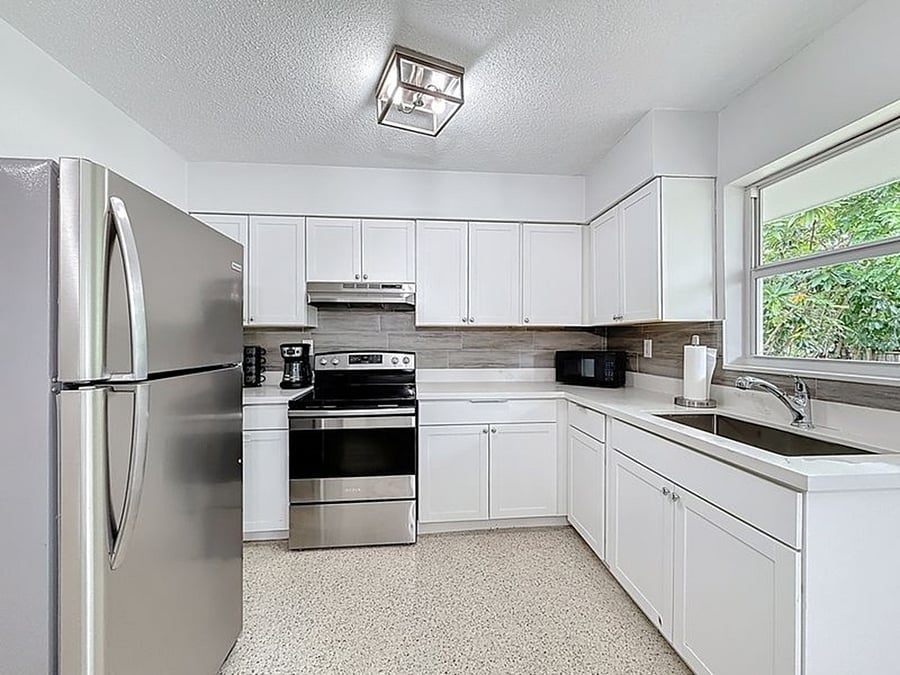 Furnished Finder property 418612_1 photo 9