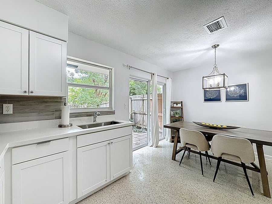 Furnished Finder property 418612_1 photo 12