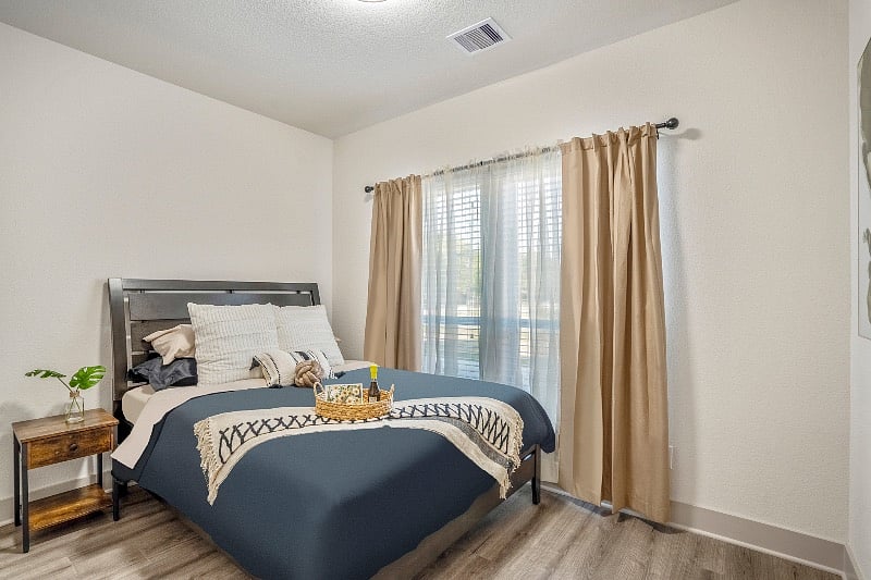 Furnished Finder property 418659_1 photo 16