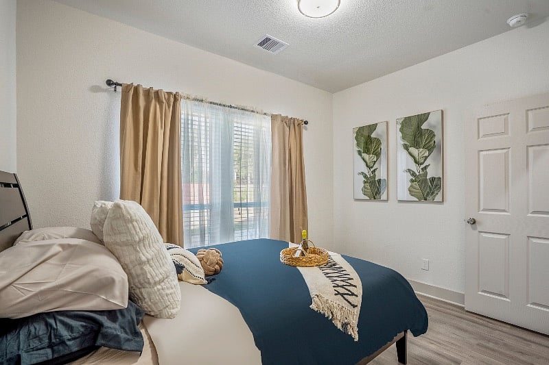Furnished Finder property 418659_1 photo 18