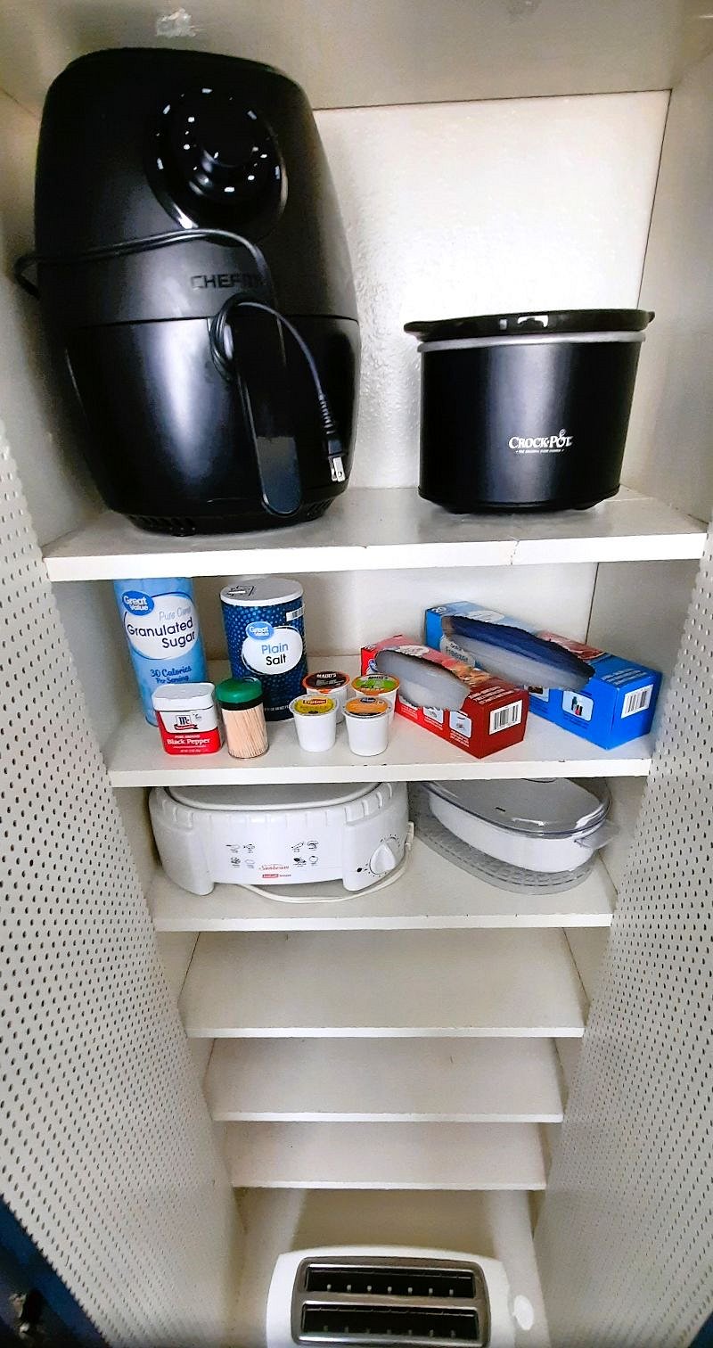Some Basic Kitchen Supplies Plus Air Fryer, Crock Pot, Steamer, Toaster, Etc.