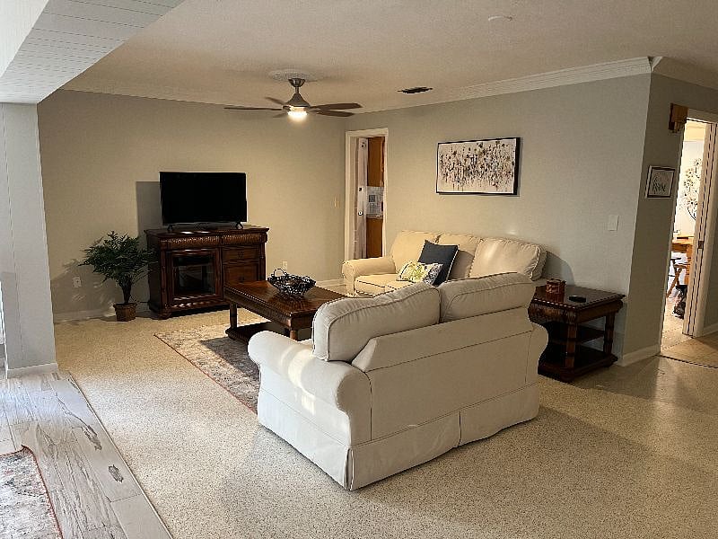 Furnished Finder property 418703_1 photo 8