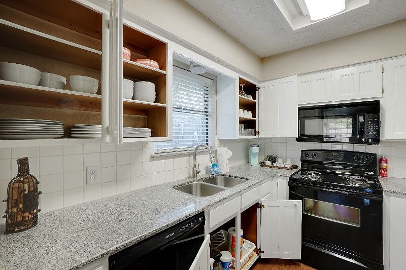 Furnished Finder property 418729_1 photo 21