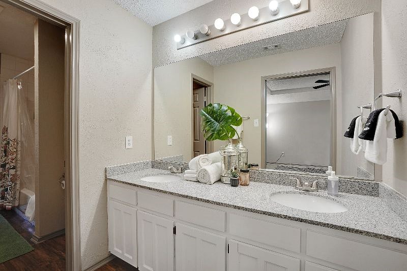 Furnished Finder property 418729_1 photo 28