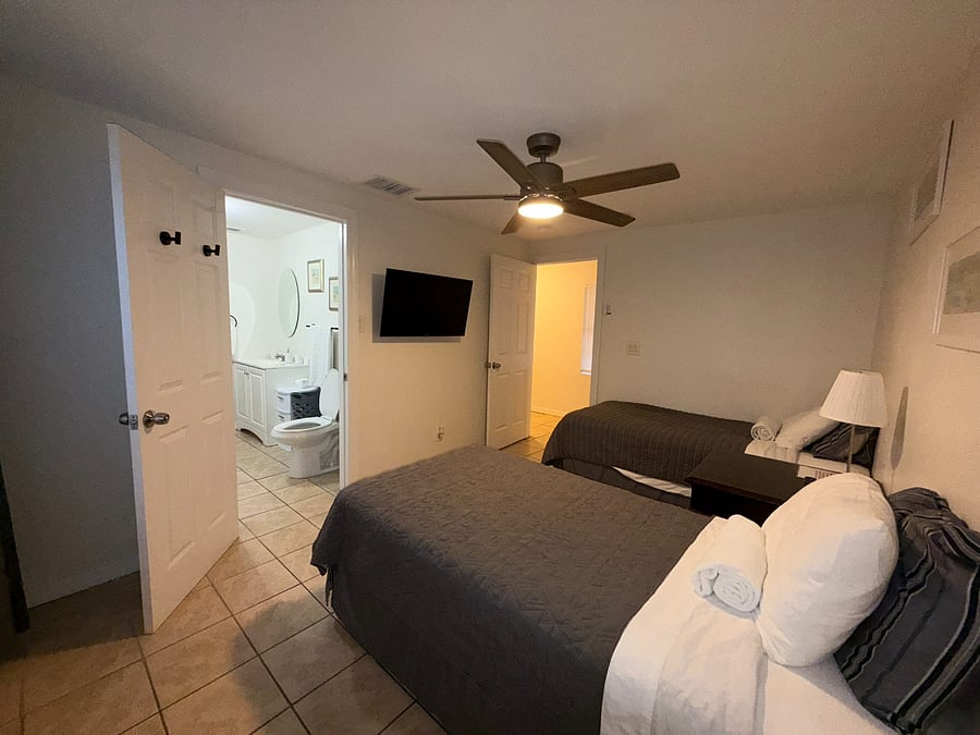 Furnished Finder property 418737_1 photo 17