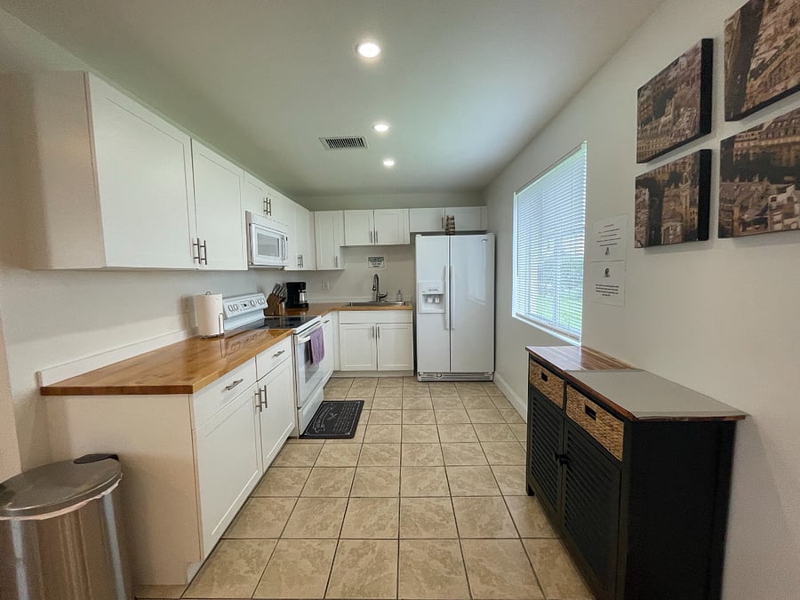 Furnished Finder property 418737_1 photo 7