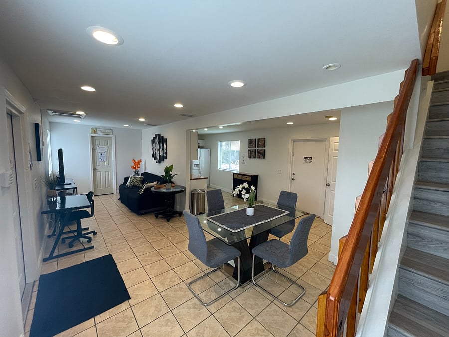 Furnished Finder property 418737_1 photo 12