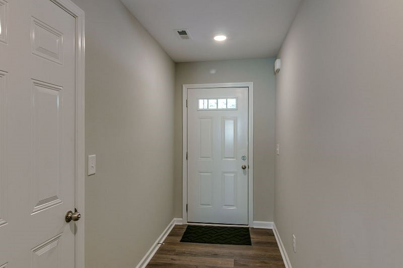 Furnished Finder property 418862_1 photo 3