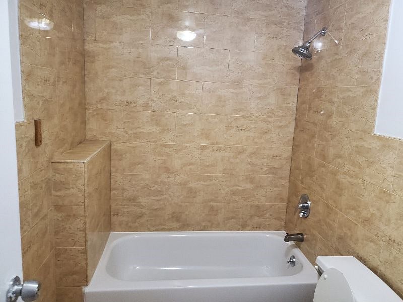 Furnished Finder property 418902_1 photo 4