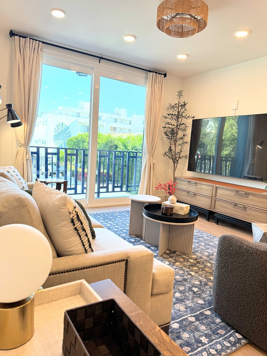 Furnished Finder property 419131_2 photo 9
